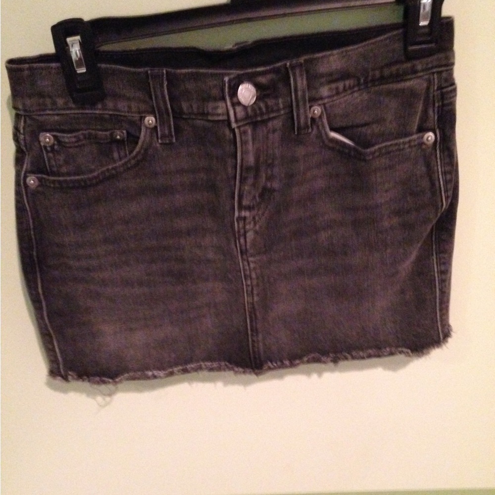 Levi’s denim skirt